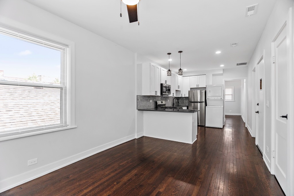 4313 W Parker Avenue