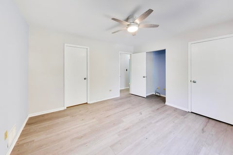 Tiny photo for 505 Newbury Drive, Island Lake, IL 60042 (MLS # 12733125)