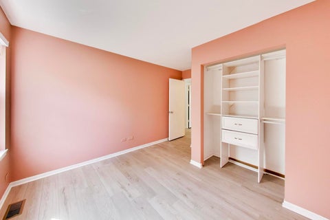 Tiny photo for 505 Newbury Drive, Island Lake, IL 60042 (MLS # 12733125)