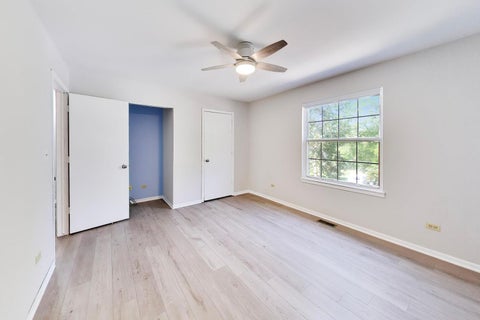 Tiny photo for 505 Newbury Drive, Island Lake, IL 60042 (MLS # 12733125)