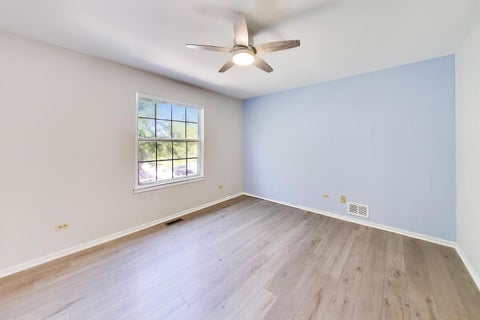 Tiny photo for 505 Newbury Drive, Island Lake, IL 60042 (MLS # 12733125)