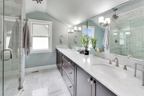 Tiny photo for Elmhurst, IL 60126 (MLS # 12634534)