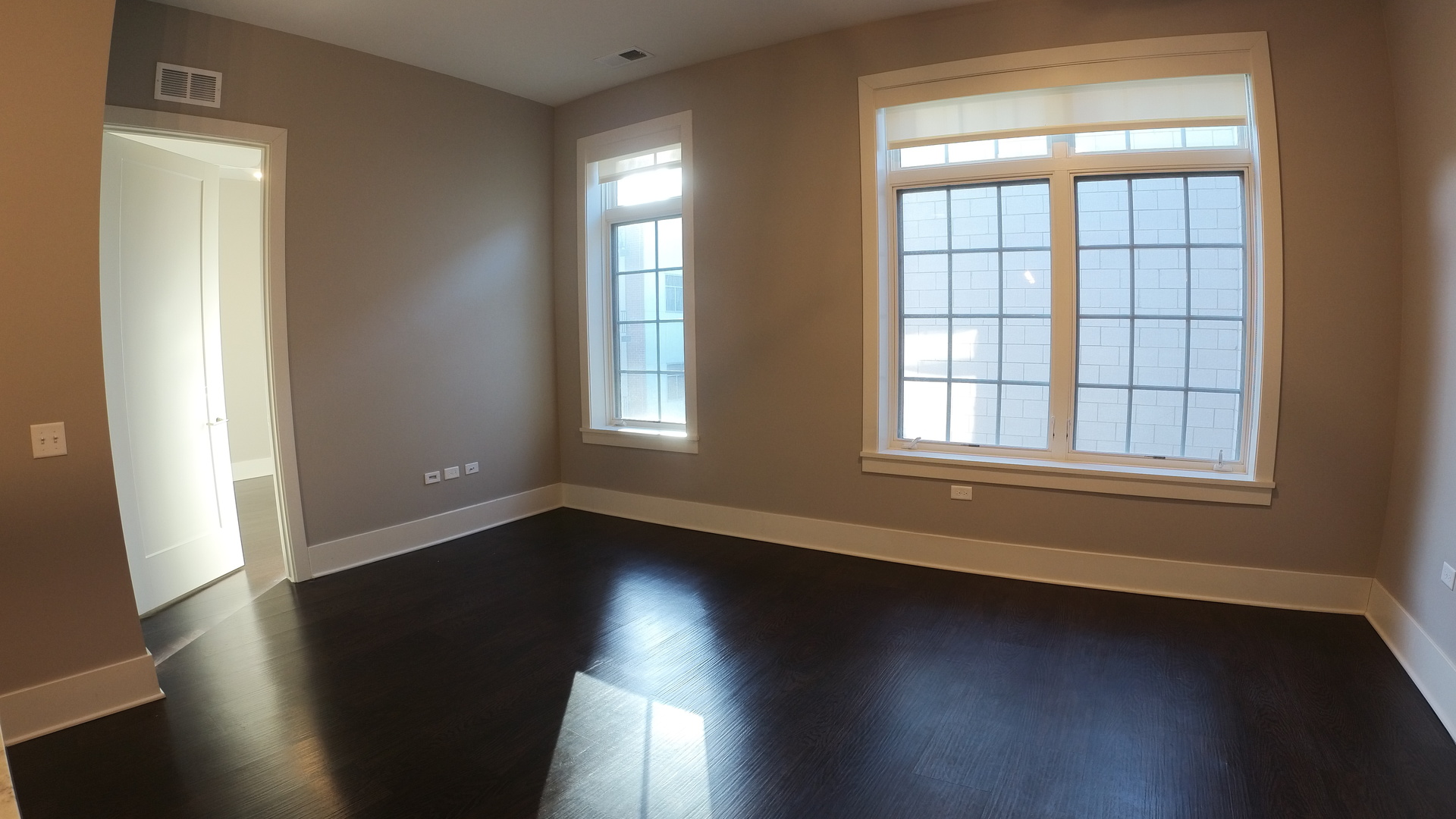 2050 N Clark Street 505