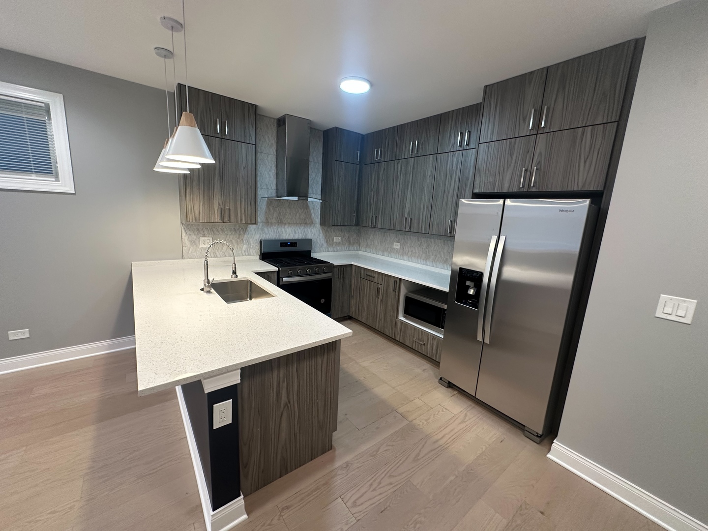 4950 S Michigan Avenue