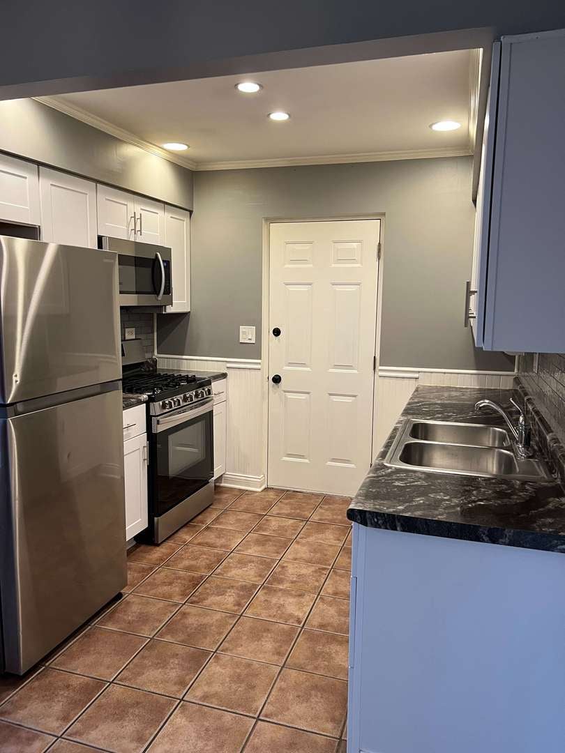 7171 175th Street 3D