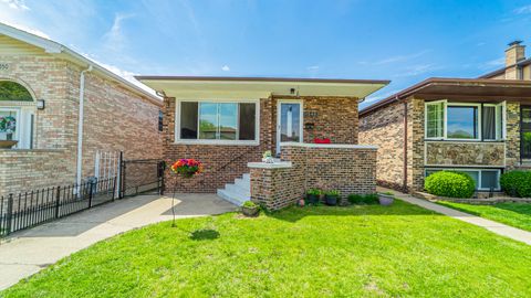11548 S Avenue H Chicago IL 60617