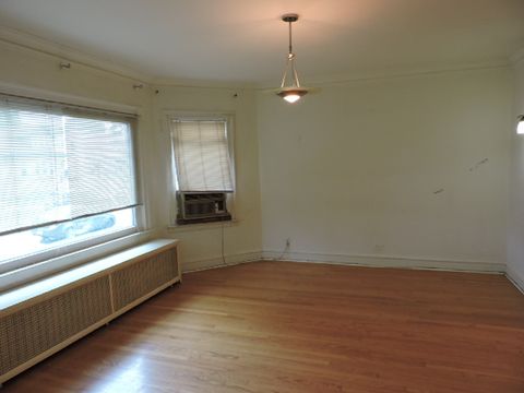 Tiny photo for 5254 N Mason Avenue, Chicago, IL 60630 (MLS # 12486546)