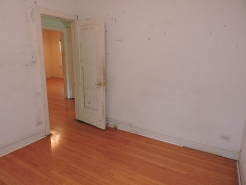 Tiny photo for 5254 N Mason Avenue, Chicago, IL 60630 (MLS # 12486546)