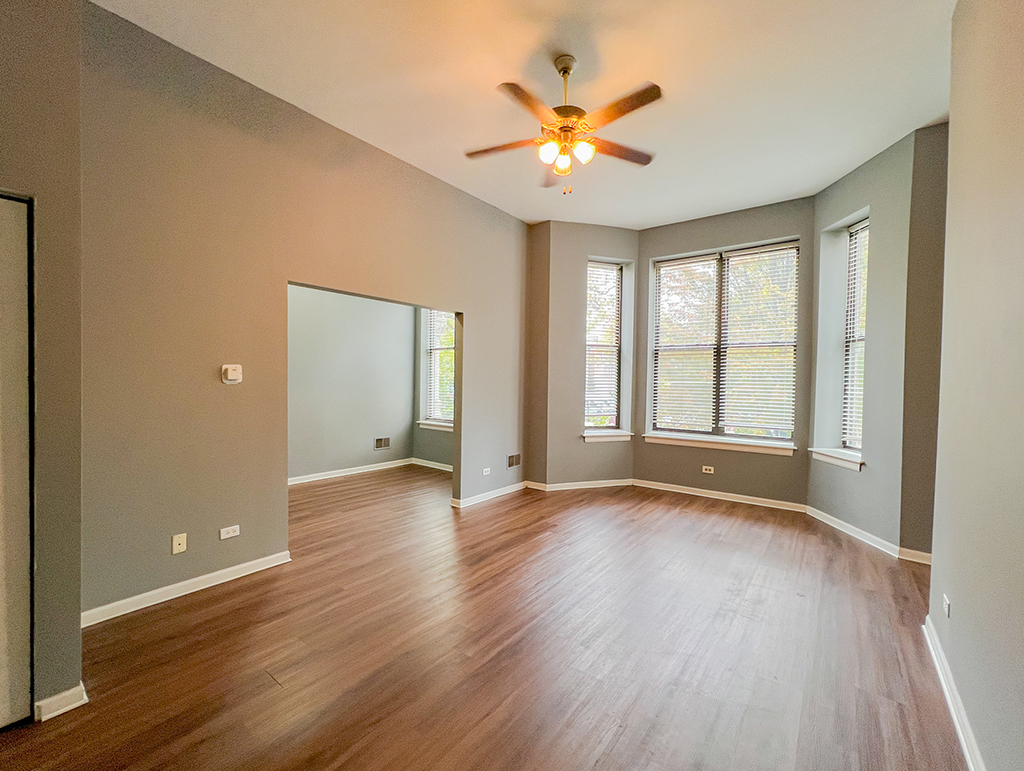 5617 S Michigan Avenue