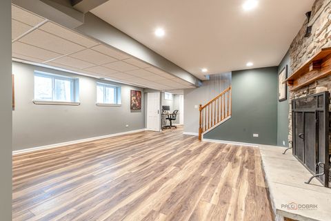 Tiny photo for 29860 N River Drive, Libertyville, IL 60048 (MLS # 12536426)