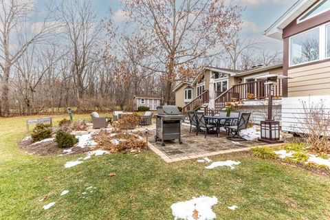 Tiny photo for 29860 N River Drive, Libertyville, IL 60048 (MLS # 12536426)