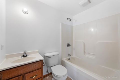 Tiny photo for 1740 Pine Street, McHenry, IL 60051 (MLS # 12533226)