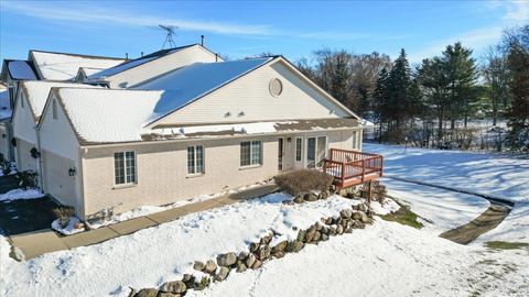 Tiny photo for 1740 Pine Street, McHenry, IL 60051 (MLS # 12533226)