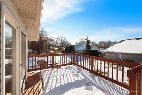 Tiny photo for 1740 Pine Street, McHenry, IL 60051 (MLS # 12533226)
