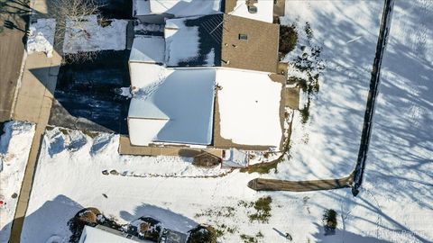 Tiny photo for 1740 Pine Street, McHenry, IL 60051 (MLS # 12533226)