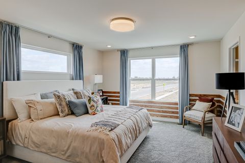 Tiny photo for 401 Comstock Road, South Elgin, IL 60177 (MLS # 12509054)