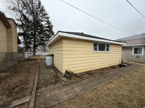 Tiny photo for 4617 Joliet Avenue, Lyons, IL 60534 (MLS # 12583849)