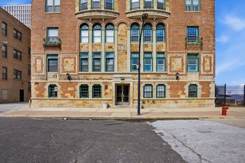 Tiny photo for 2666 E 73rd Street #4W, Chicago, IL 60649 (MLS # 12594120)