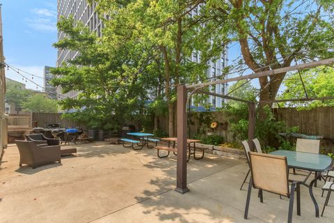 Tiny photo for 2666 E 73rd Street #4W, Chicago, IL 60649 (MLS # 12594120)