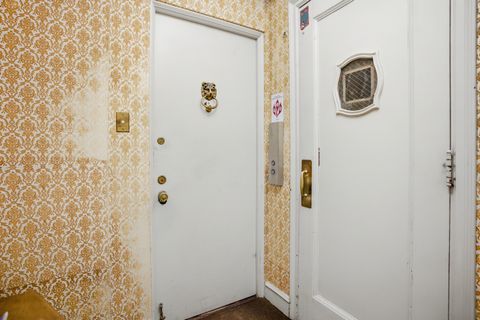 Tiny photo for 2666 E 73rd Street #4W, Chicago, IL 60649 (MLS # 12594120)