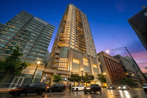 Tiny photo for 125 S Jefferson Street #2409, Chicago, IL 60661 (MLS # 12733542)