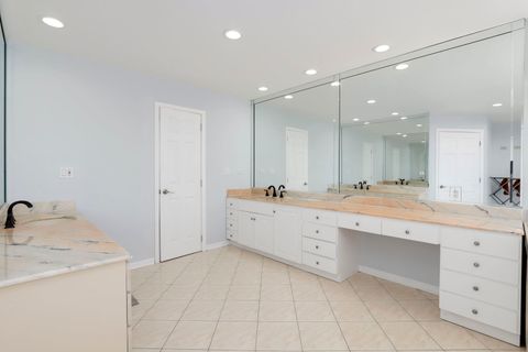 Tiny photo for 309 Dundee Road, Barrington, IL 60010 (MLS # 12501873)