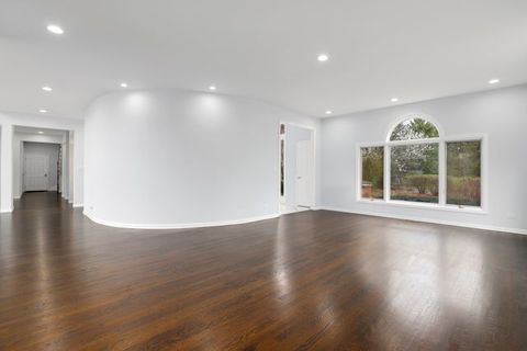 Tiny photo for 309 Dundee Road, Barrington, IL 60010 (MLS # 12501873)