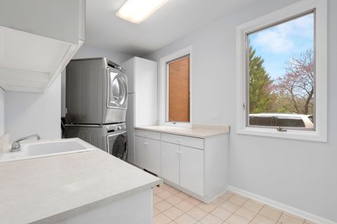 Tiny photo for 309 Dundee Road, Barrington, IL 60010 (MLS # 12501873)