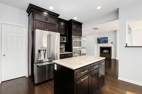 Tiny photo for 309 Dundee Road, Barrington, IL 60010 (MLS # 12501873)