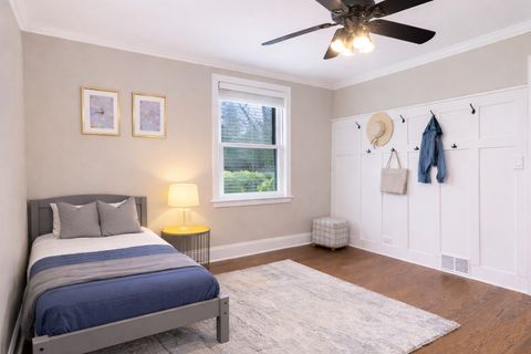 Tiny photo for 407 S See Gwun Avenue, Mount Prospect, IL 60056 (MLS # 12583370)