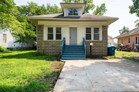 Photo of 804 N Walnut Street, Pontiac, IL 61764 (MLS # 12554917)