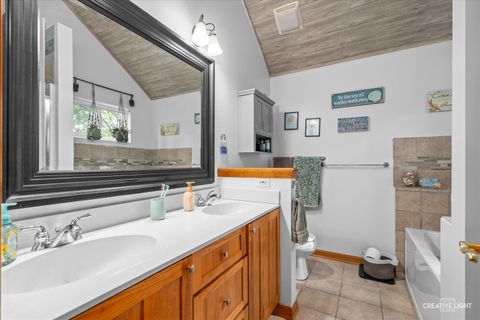 Tiny photo for 925 Suzy Street, Lake Holiday, IL 60548 (MLS # 12437937)