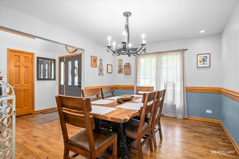 Tiny photo for 925 Suzy Street, Lake Holiday, IL 60548 (MLS # 12437937)