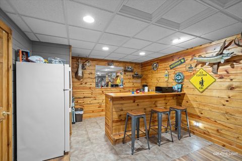 Tiny photo for 925 Suzy Street, Lake Holiday, IL 60548 (MLS # 12437937)