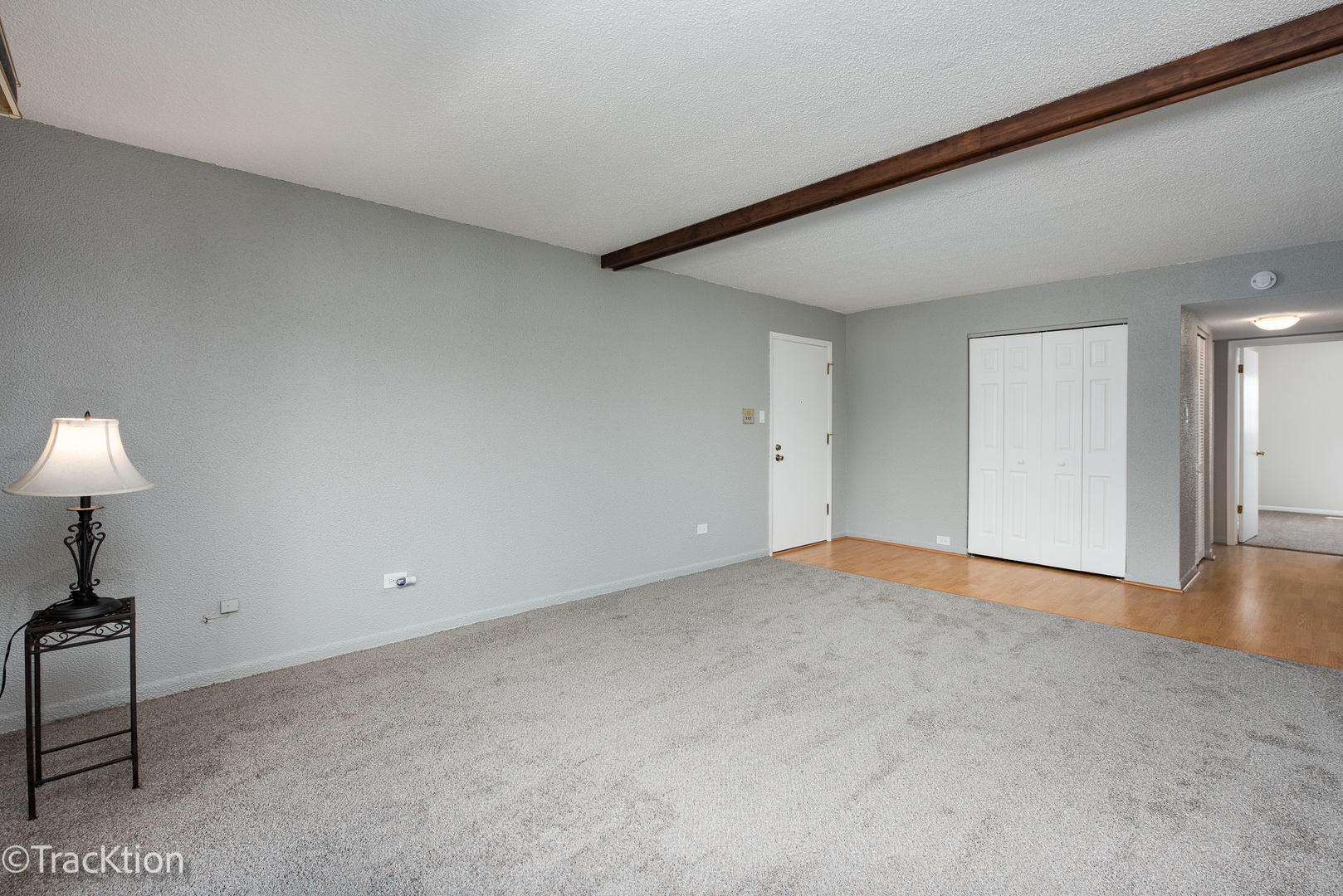 9105 S Roberts Road 1A