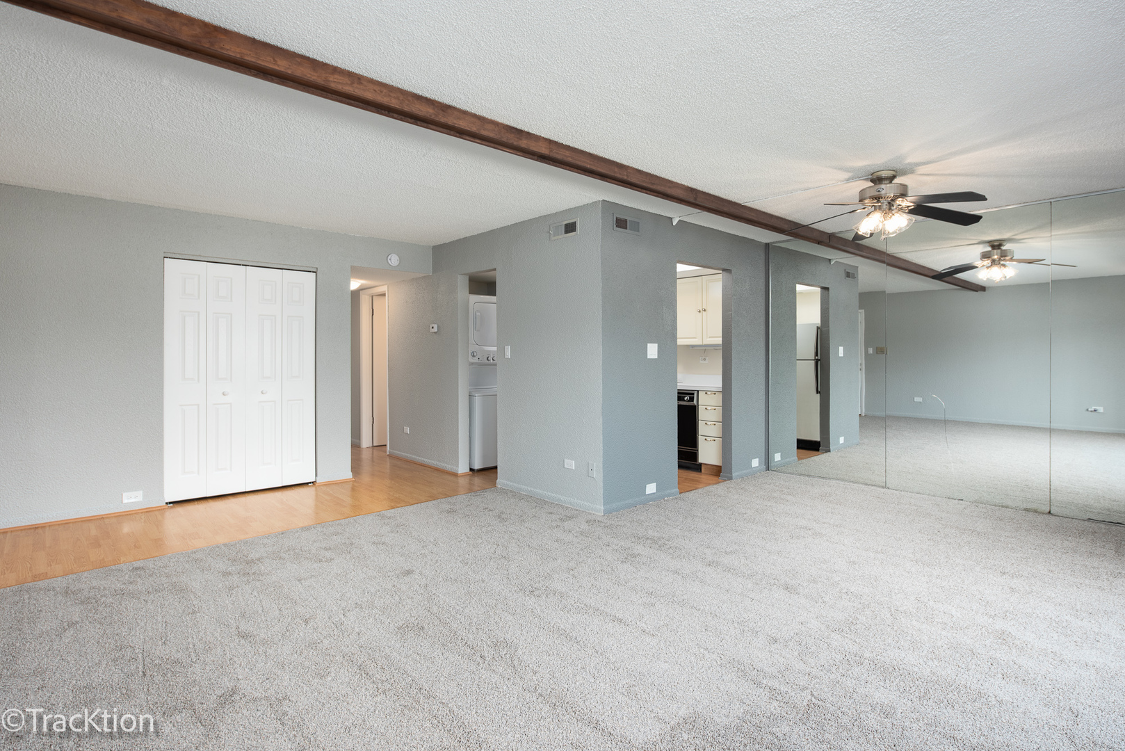 9105 S Roberts Road 1A