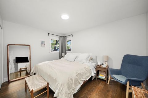 Tiny photo for 3801 W Sherwin Avenue, Lincolnwood, IL 60712 (MLS # 12540793)