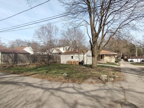 Tiny photo for 116 N Vale Avenue, Rockford, IL 61107 (MLS # 12608413)