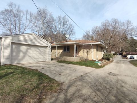 Tiny photo for 116 N Vale Avenue, Rockford, IL 61107 (MLS # 12608413)