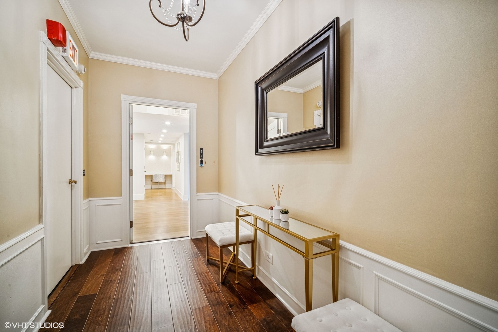 4300 N Marine Drive 306