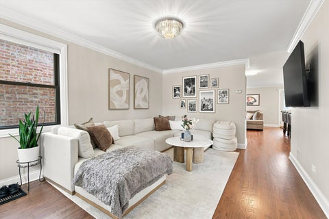 Tiny photo for 5435 N Nashville Avenue, Chicago, IL 60656 (MLS # 12736229)