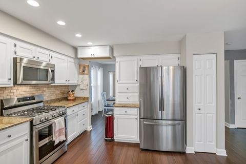 Tiny photo for 944 Cortney Drive, Carpentersville, IL 60110 (MLS # 12520383)