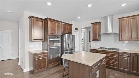 Tiny photo for 2281 Fairfax Way, Yorkville, IL 60560 (MLS # 12628493)