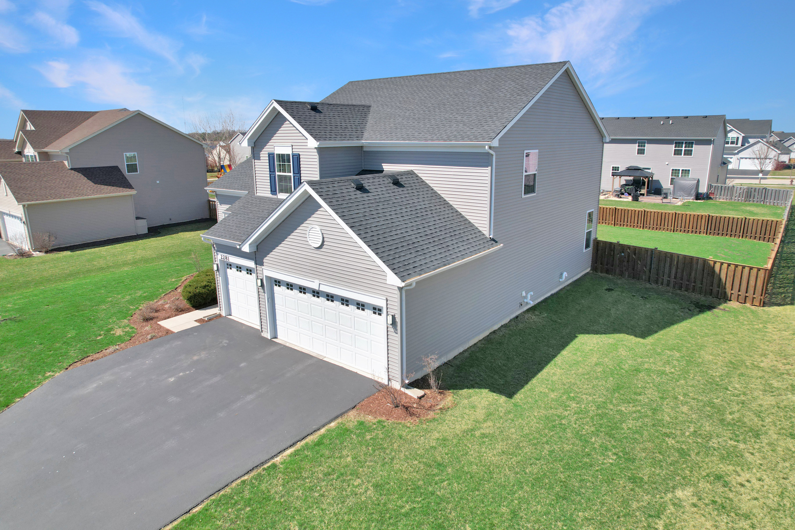 2281 Fairfax Way
