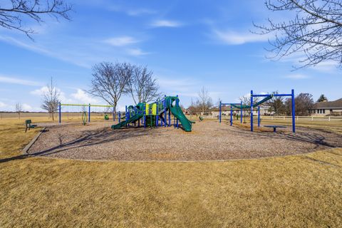 Tiny photo for 10641 Rachel Lane #3, Orland Park, IL 60467 (MLS # 12656672)