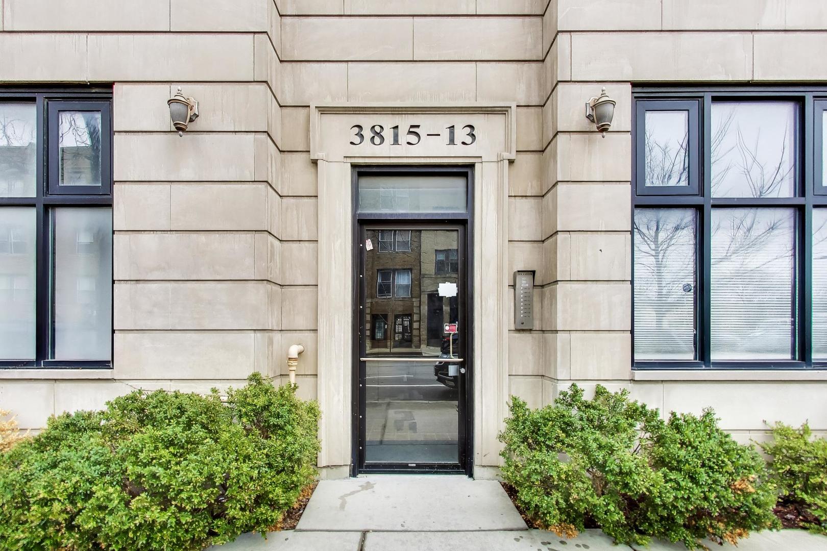 3815 N Kedzie Avenue 1N