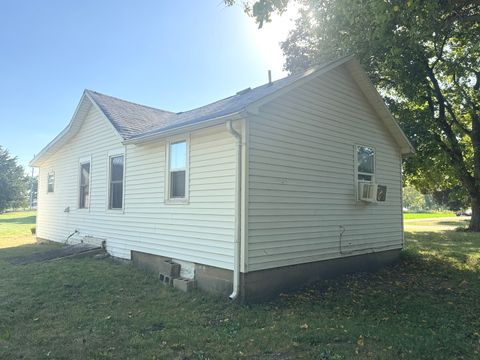 Tiny photo for 133 N East Avenue, Amboy, IL 61310 (MLS # 12483406)