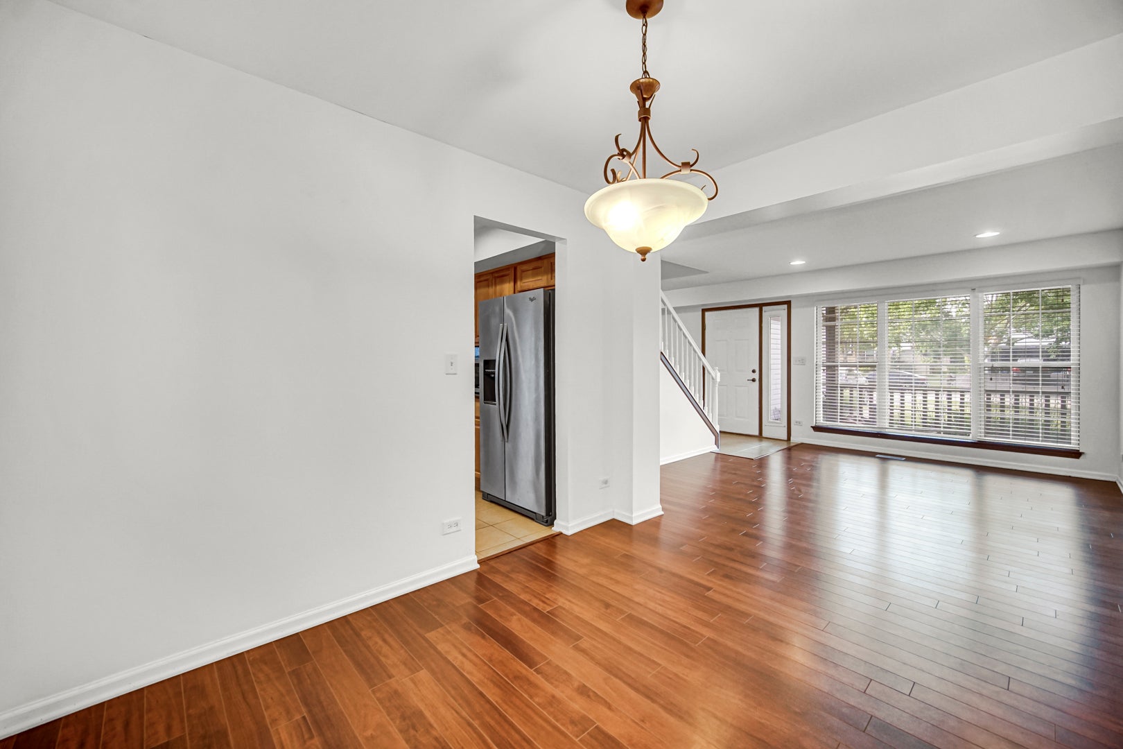 1001 Martingale Lane