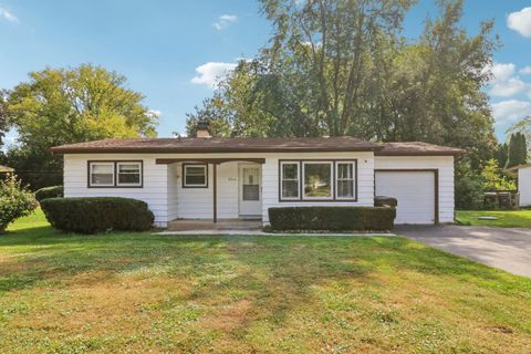Photo of 2610 Killarney Drive, Cary, IL 60013 (MLS # 12474052)