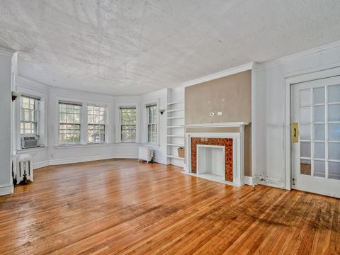 Tiny photo for 6457 N Bell Avenue #2, Chicago, IL 60645 (MLS # 12498097)